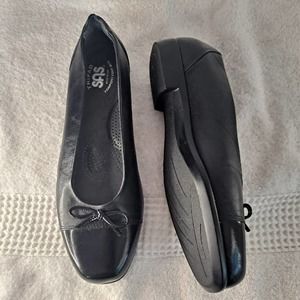 SAS Tripad 9N Coco Ballet Flat Blk Leather Patent Trim Square Toe String Bow Cap